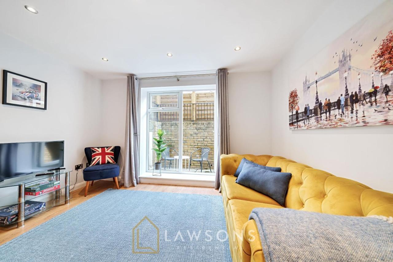 Stylish Living By Lawsons - 3 En Suites Γουίνσδορ Εξωτερικό φωτογραφία