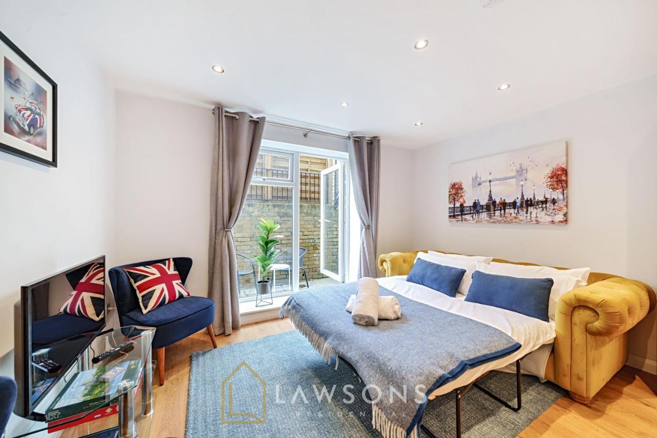 Stylish Living By Lawsons - 3 En Suites Γουίνσδορ Εξωτερικό φωτογραφία
